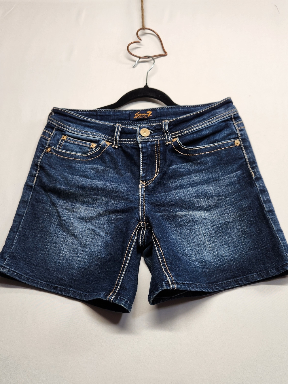 ⭐️Seven7 Dark Wash Denim Jean Shorts Size 6 Mid Rise Everyday Streetwear